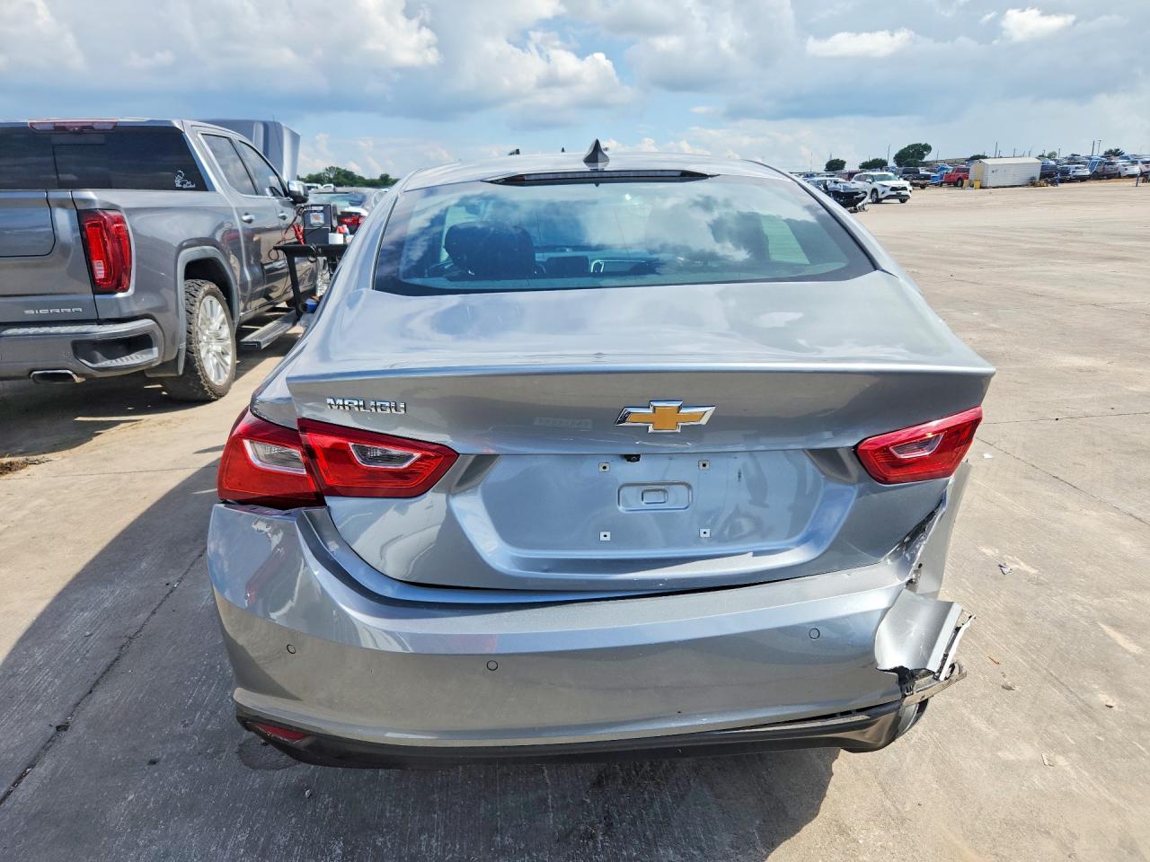 2025 Chevrolet Malibu Ls - Image 6