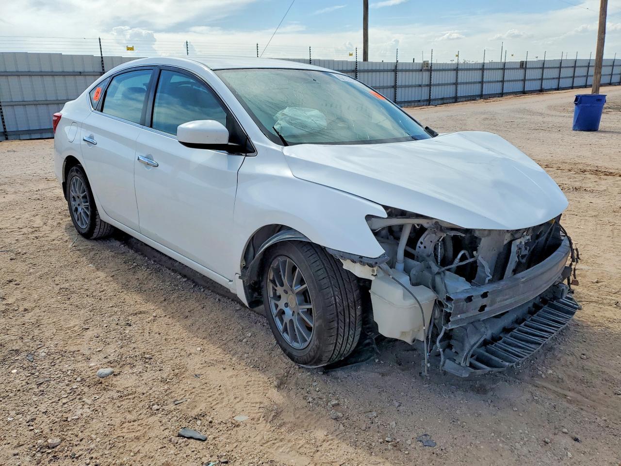 2019 Nissan Sentra S - Фото 4