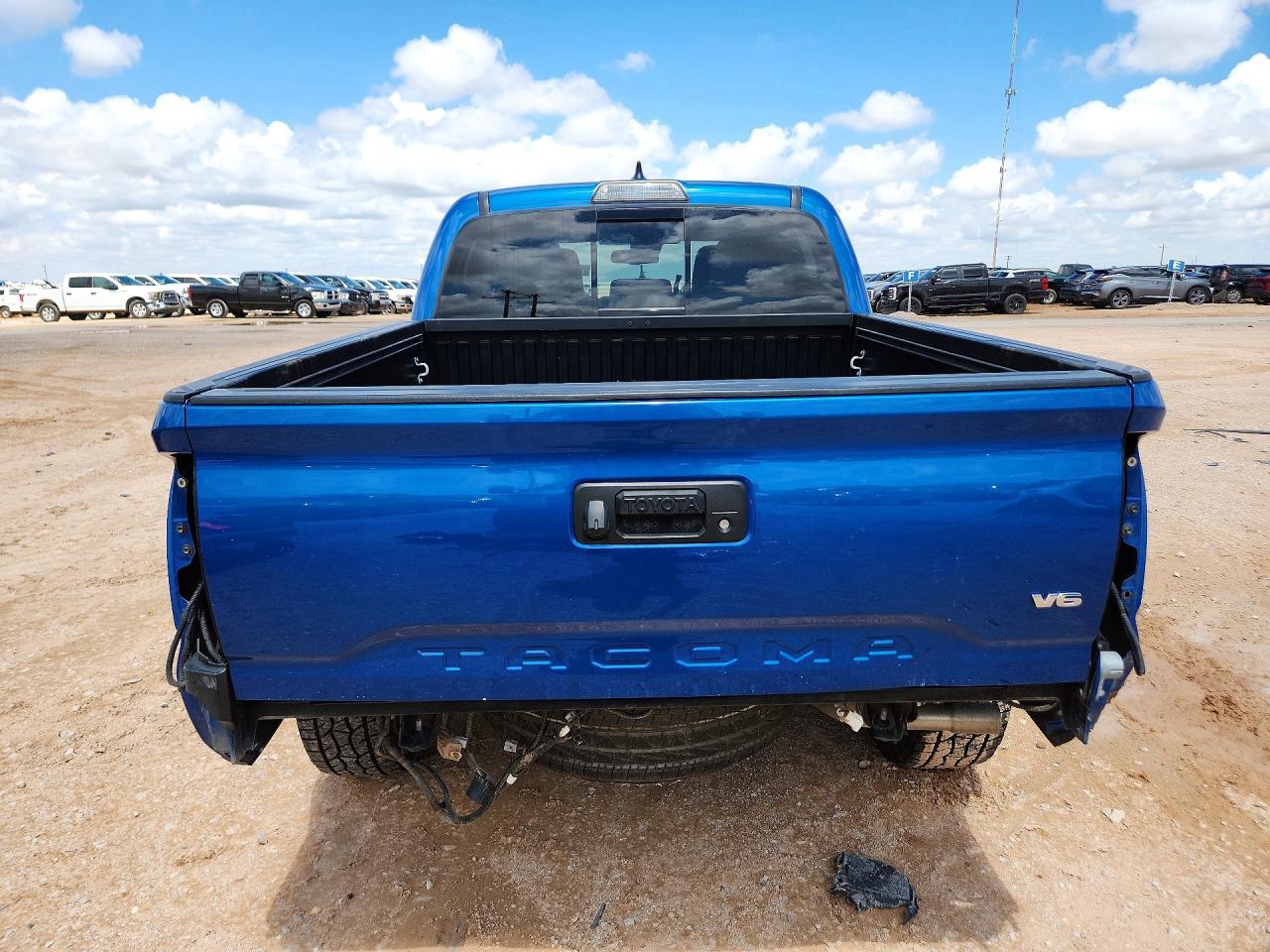 2018 Toyota Tacoma - Фото 6