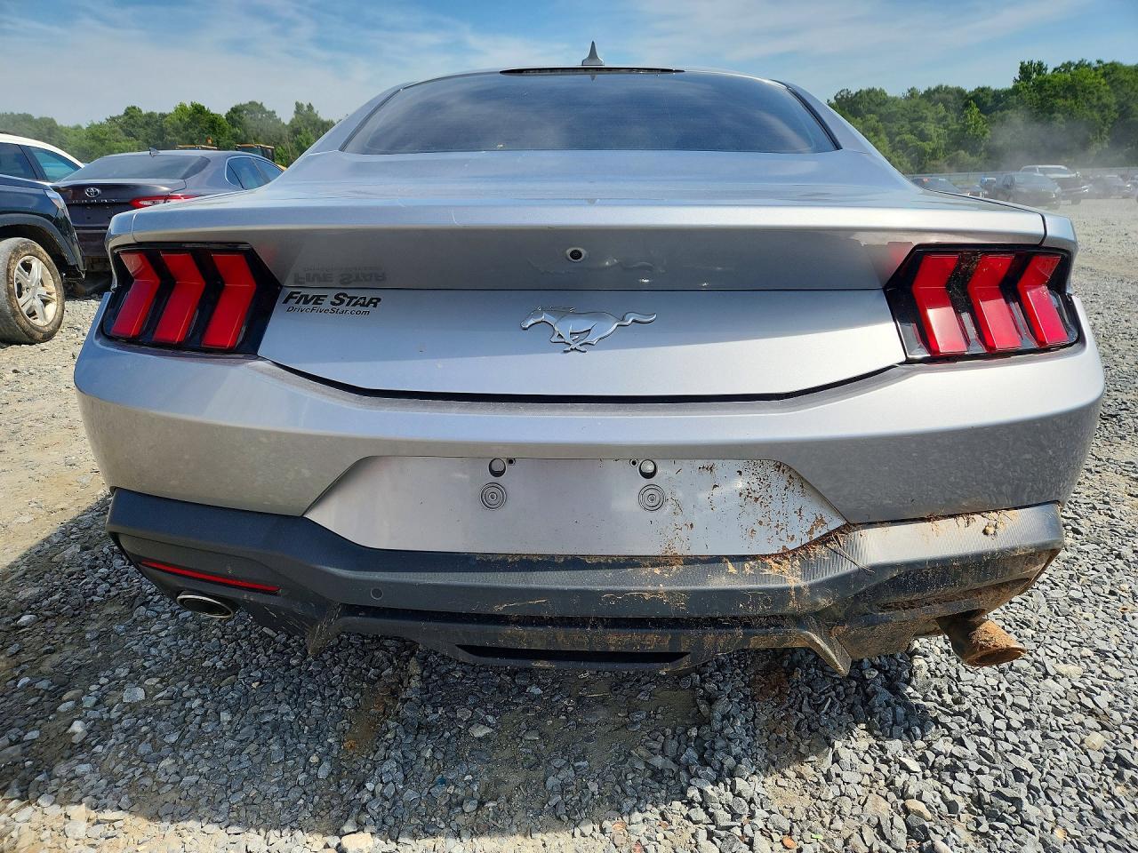 2024 Ford Mustang - Фото 6