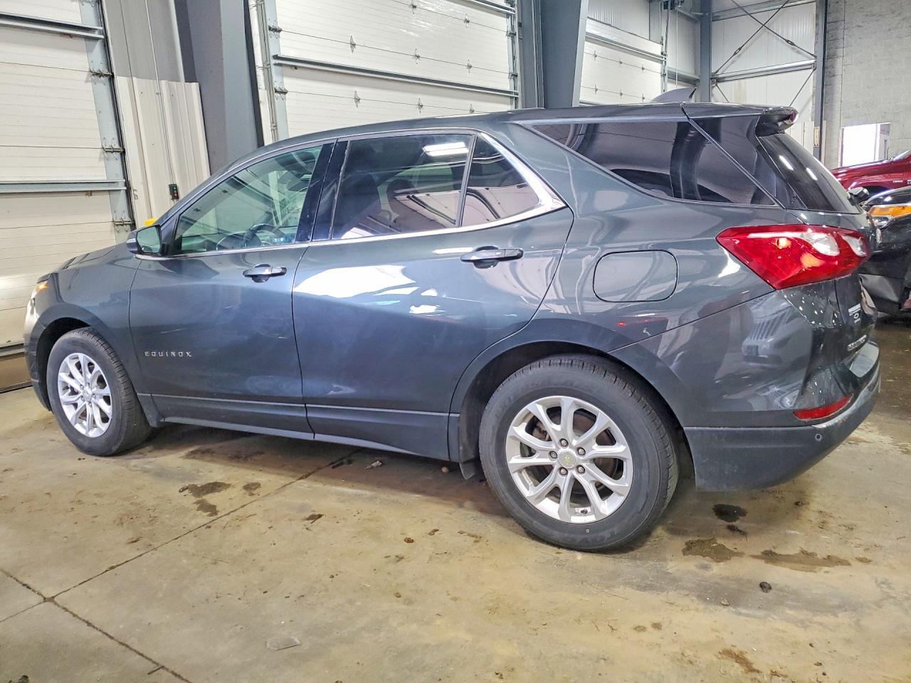 2019 Chevrolet Equinox Lt - Фото 2