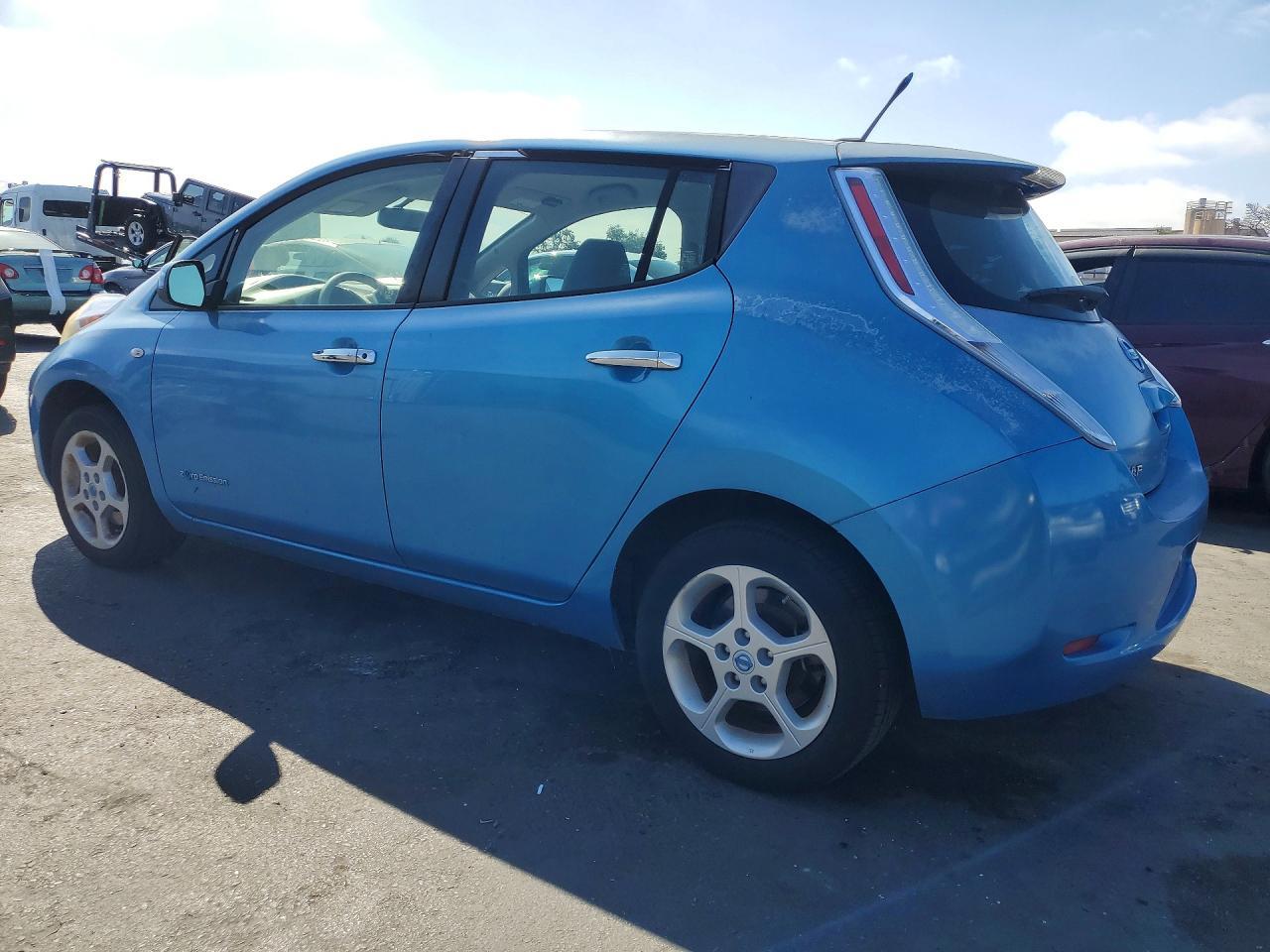 2011 Nissan Leaf Sv - Фото 2
