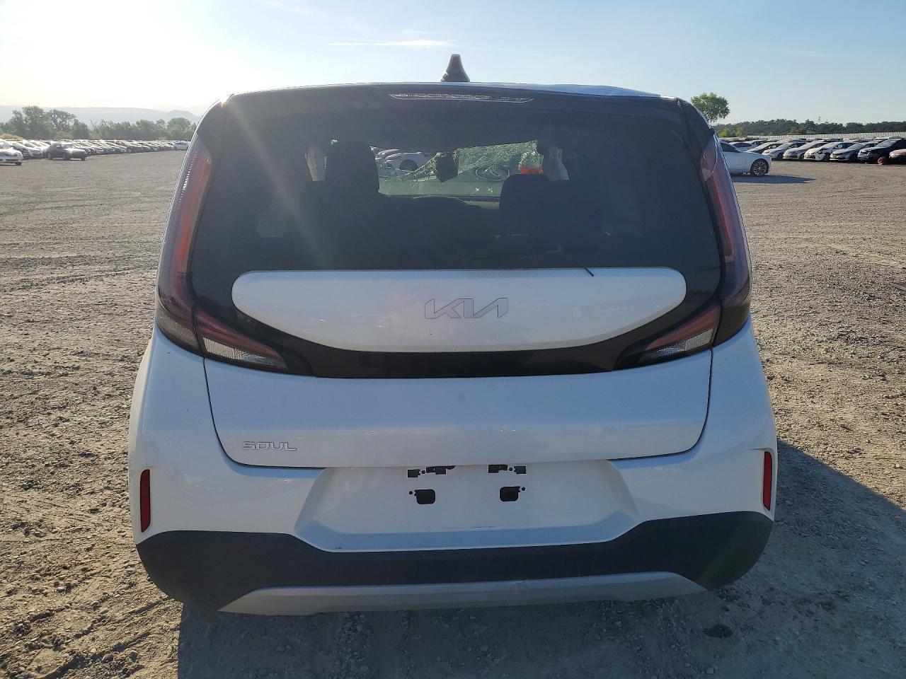 2023 Kia Soul Lx - Фото 6