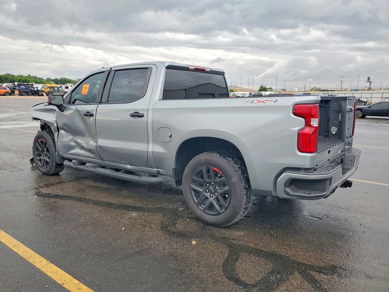 2024 Chevrolet Silverado K1500 Rst - Фото 2