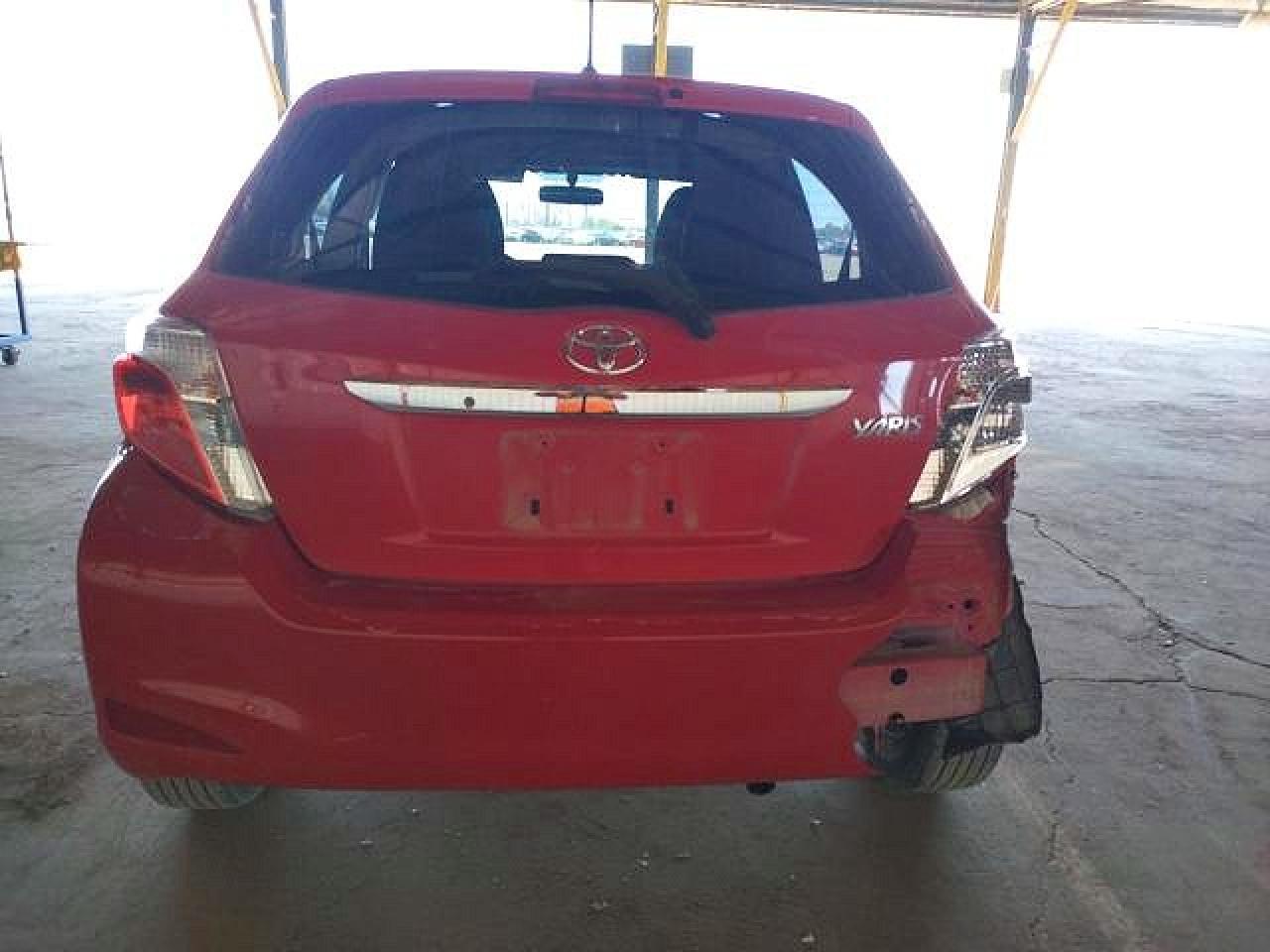 2014 Toyota Yaris 5-Door L - Фото 6