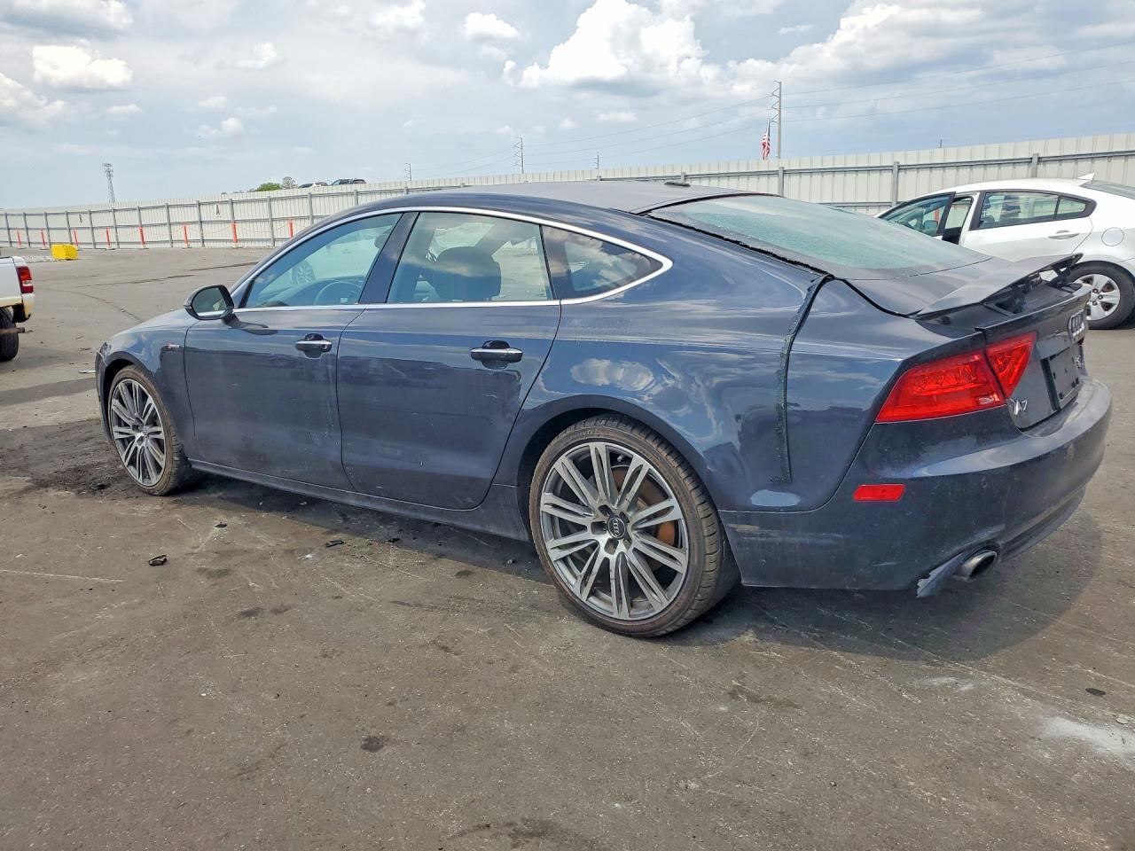 2015 Audi A7 Premium Plus - Фото 2