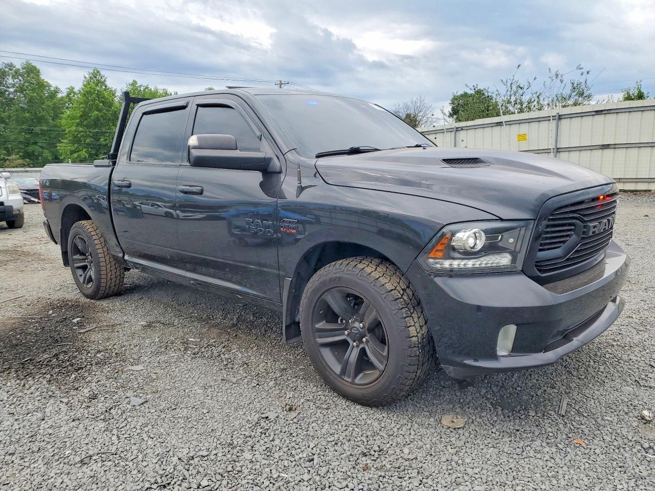 2018 Ram 1500 Sport - Фото 4