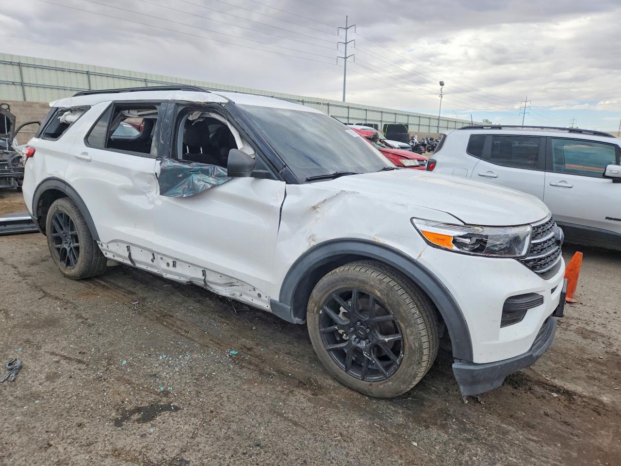 2021 Ford Explorer Xlt - Фото 4