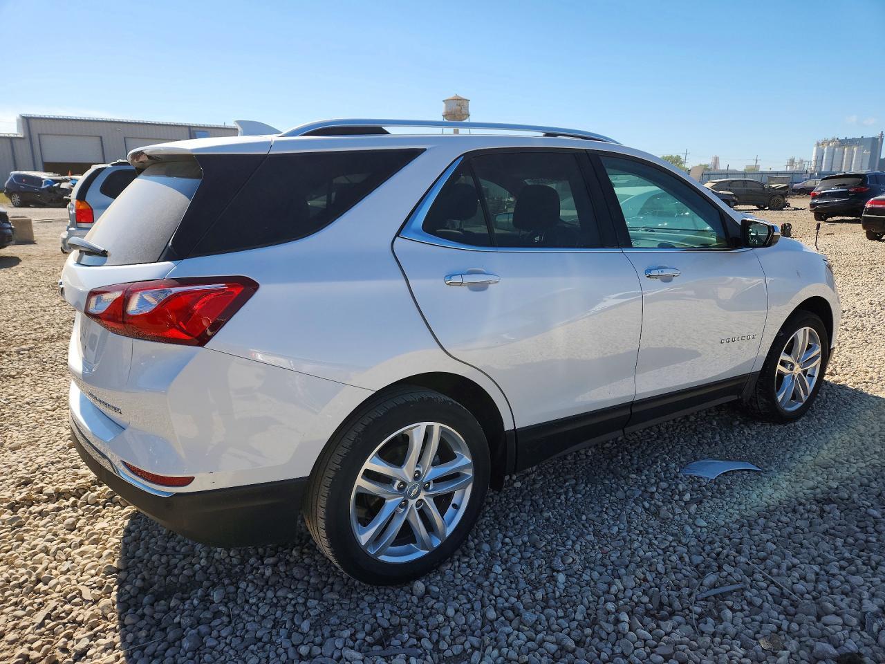 2021 Chevrolet Equinox Premier - Фото 3