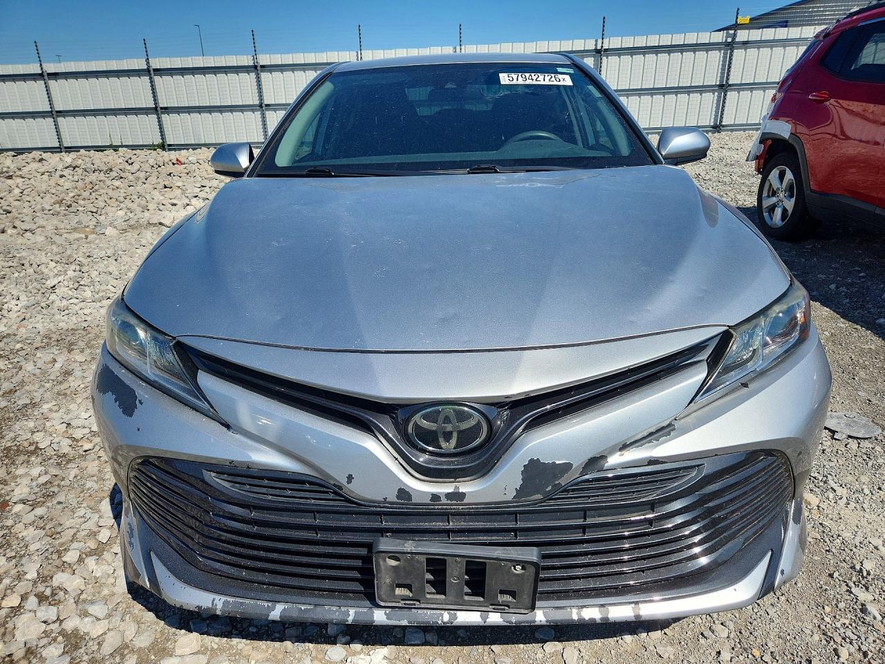 2019 Toyota Camry Le - Image 5