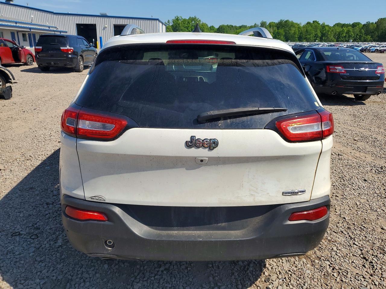 2017 Jeep Cherokee Latitude - Фото 6