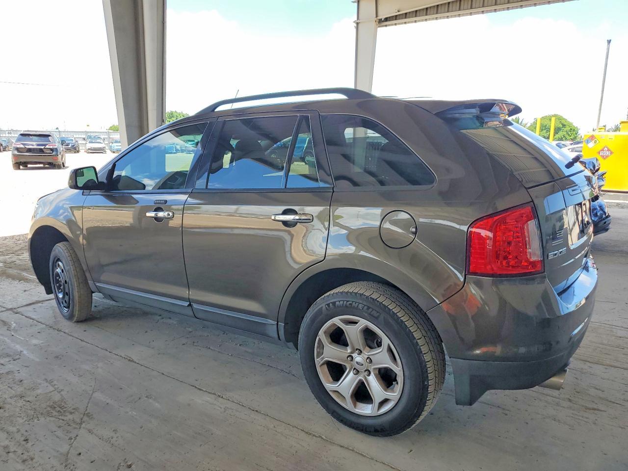 2011 Ford Edge Sel - Фото 2