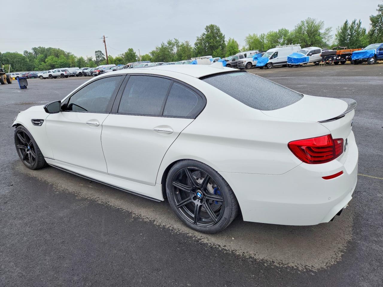 2014 BMW M5 - Image 2