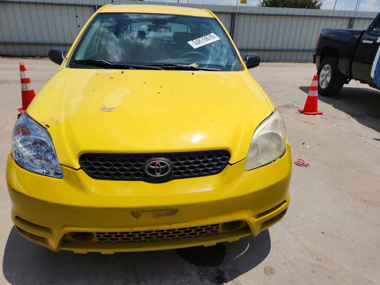 2004 Toyota Matrix Base - Фото 5