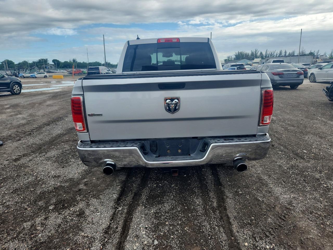 2014 Ram 1500 Laramie - Фото 6