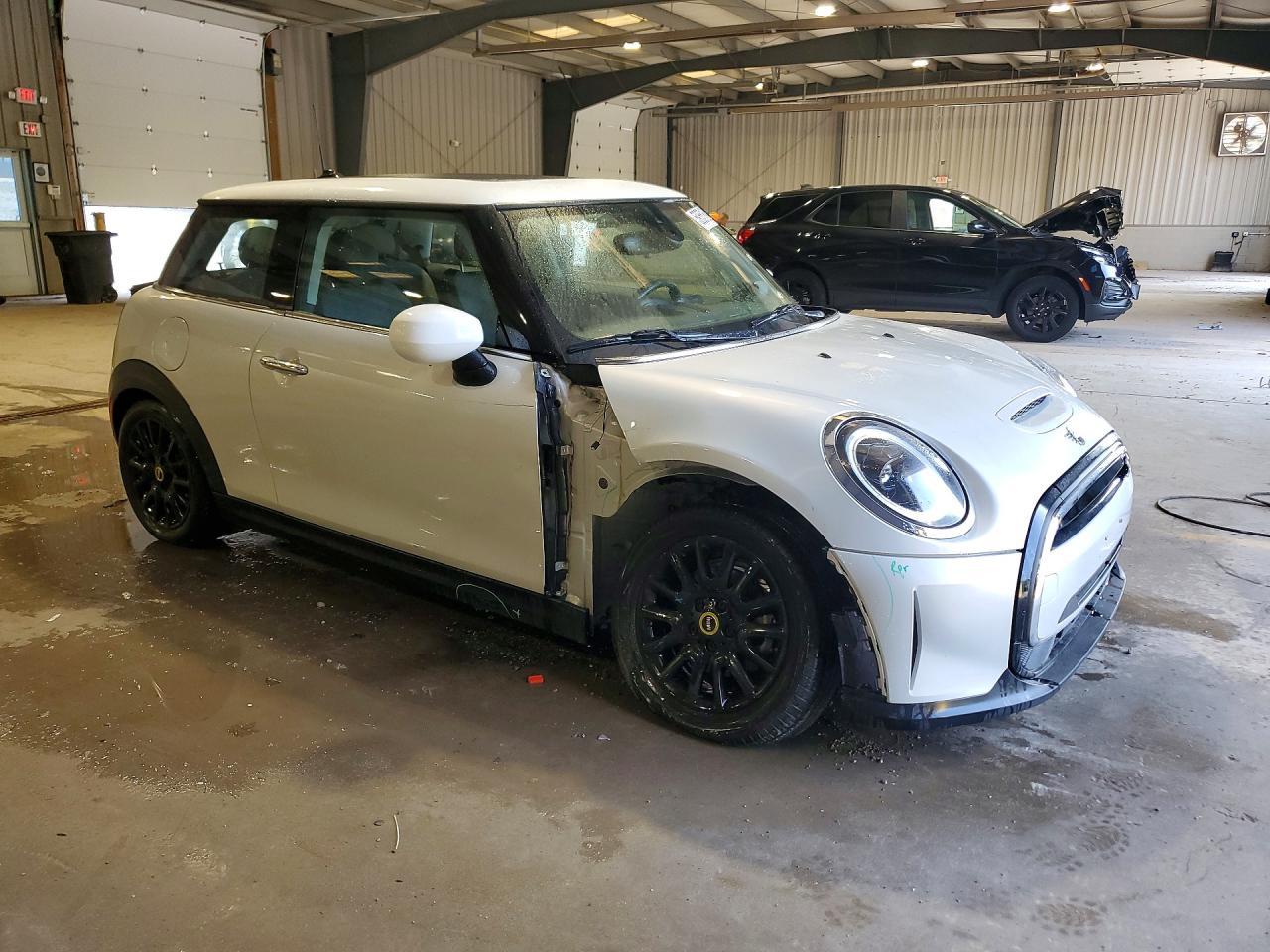 2023 Mini Cooper Se - Фото 4