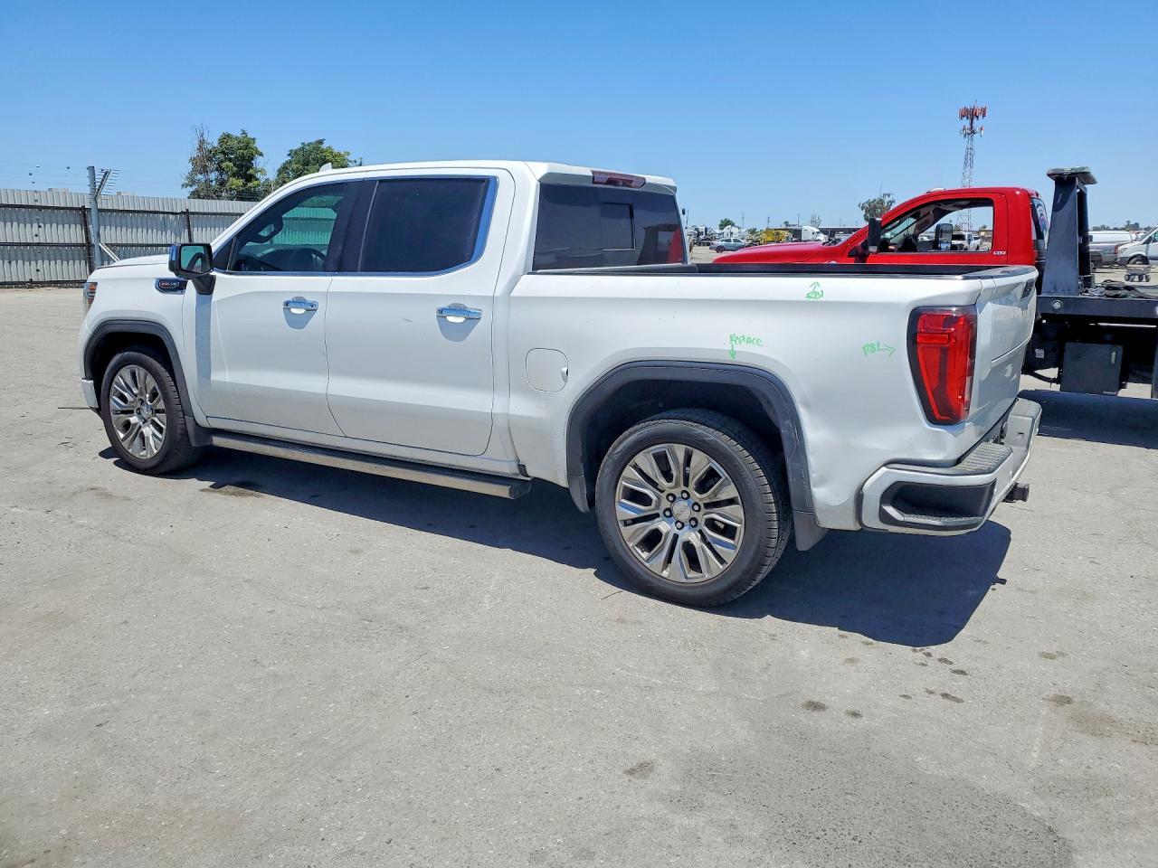2019 GMC Sierra K1500 Denali - Image 2
