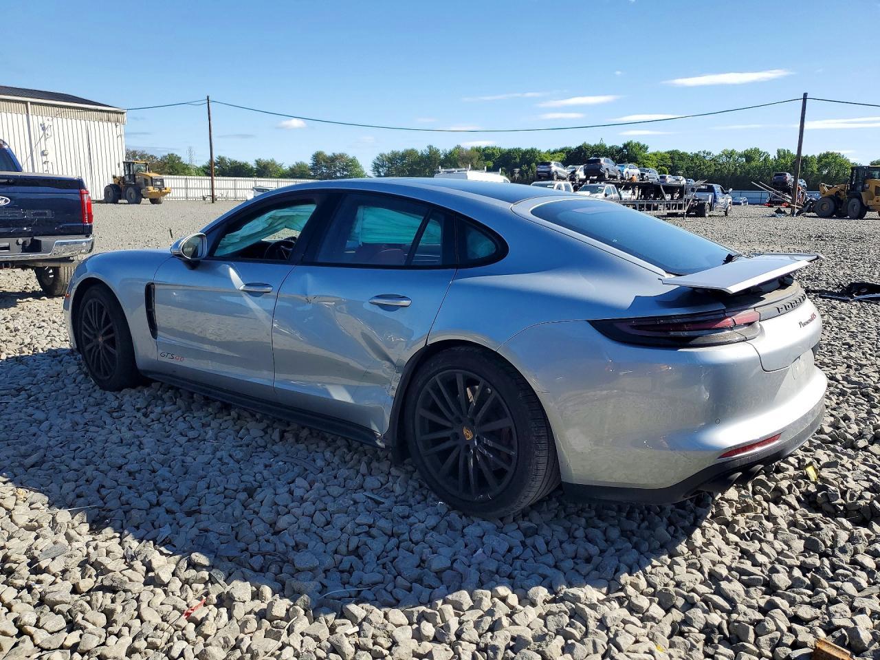 2020 Porsche Panamera Gts - Фото 2