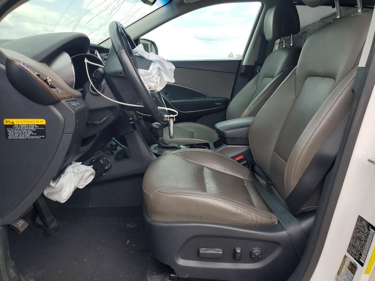 2017 Hyundai Santa Fe Se - Фото 7