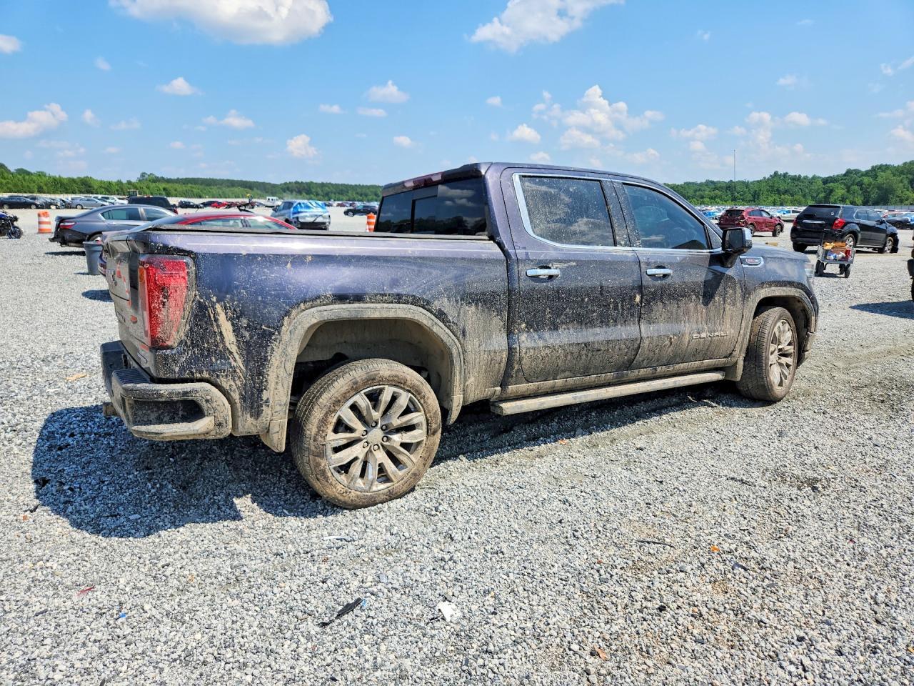 2025 GMC Sierra K1500 Denali - Фото 3