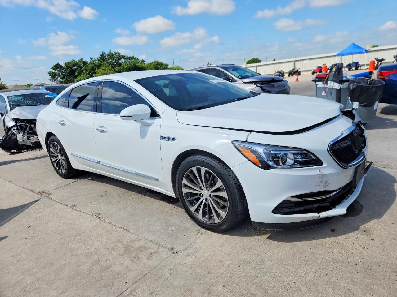 2017 Buick Lacrosse Essence - Фото 4