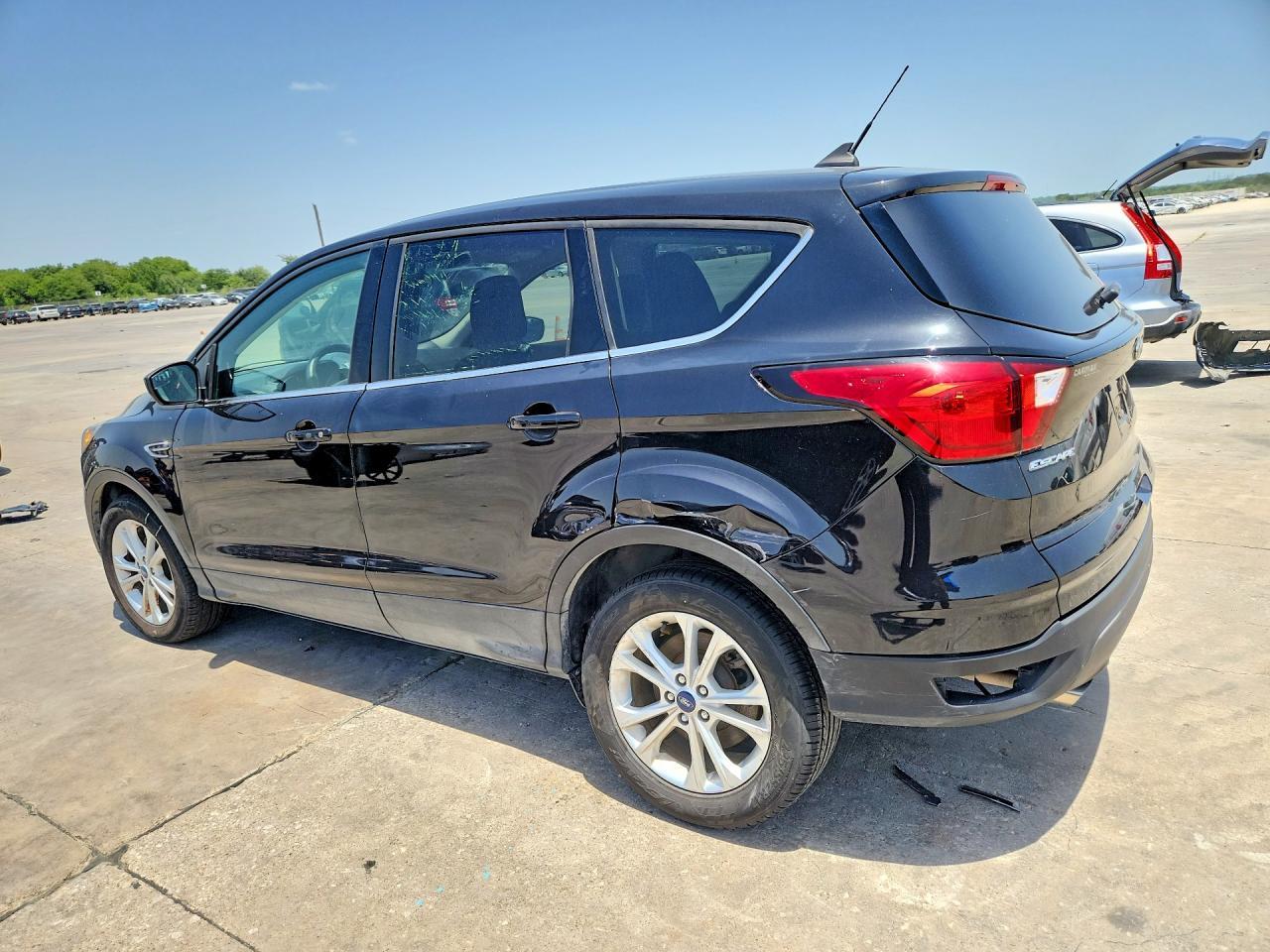 2019 Ford Escape Se - Image 2