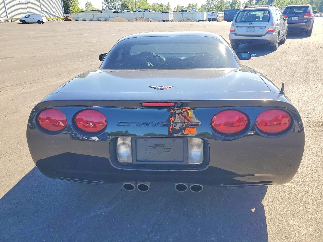 2004 Chevrolet Corvette Z06 - Image 6