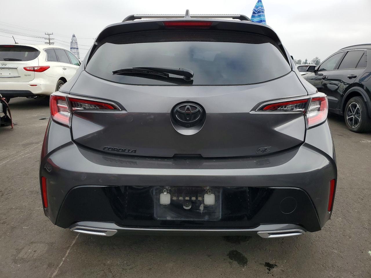 2022 Toyota Corolla Hatchback Se - Фото 6