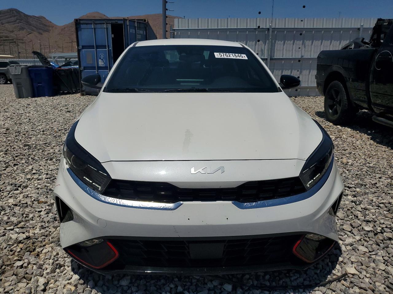 2024 Kia Forte Gt Line - Фото 5