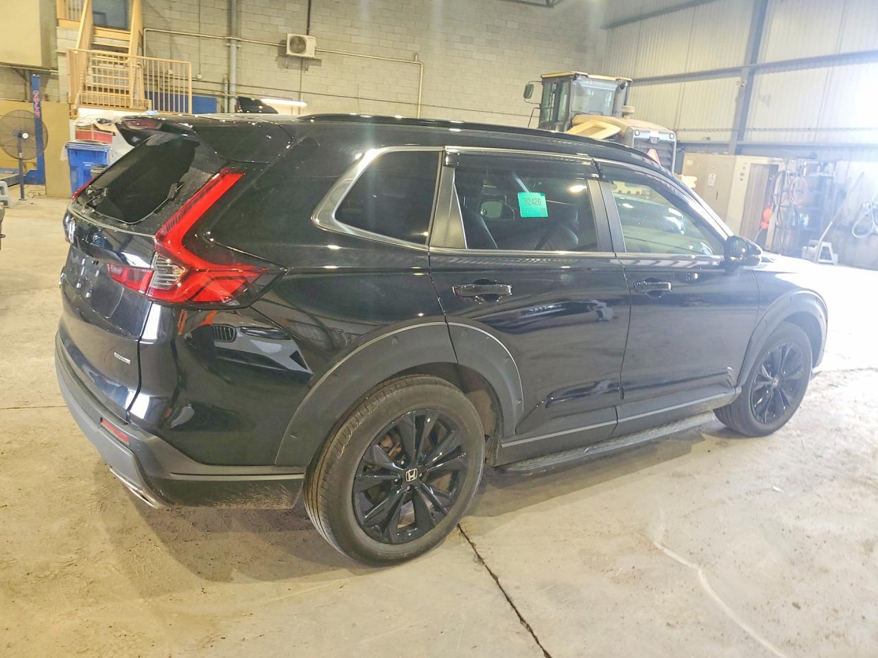 2024 Honda Cr-V Sport Touring - Image 3