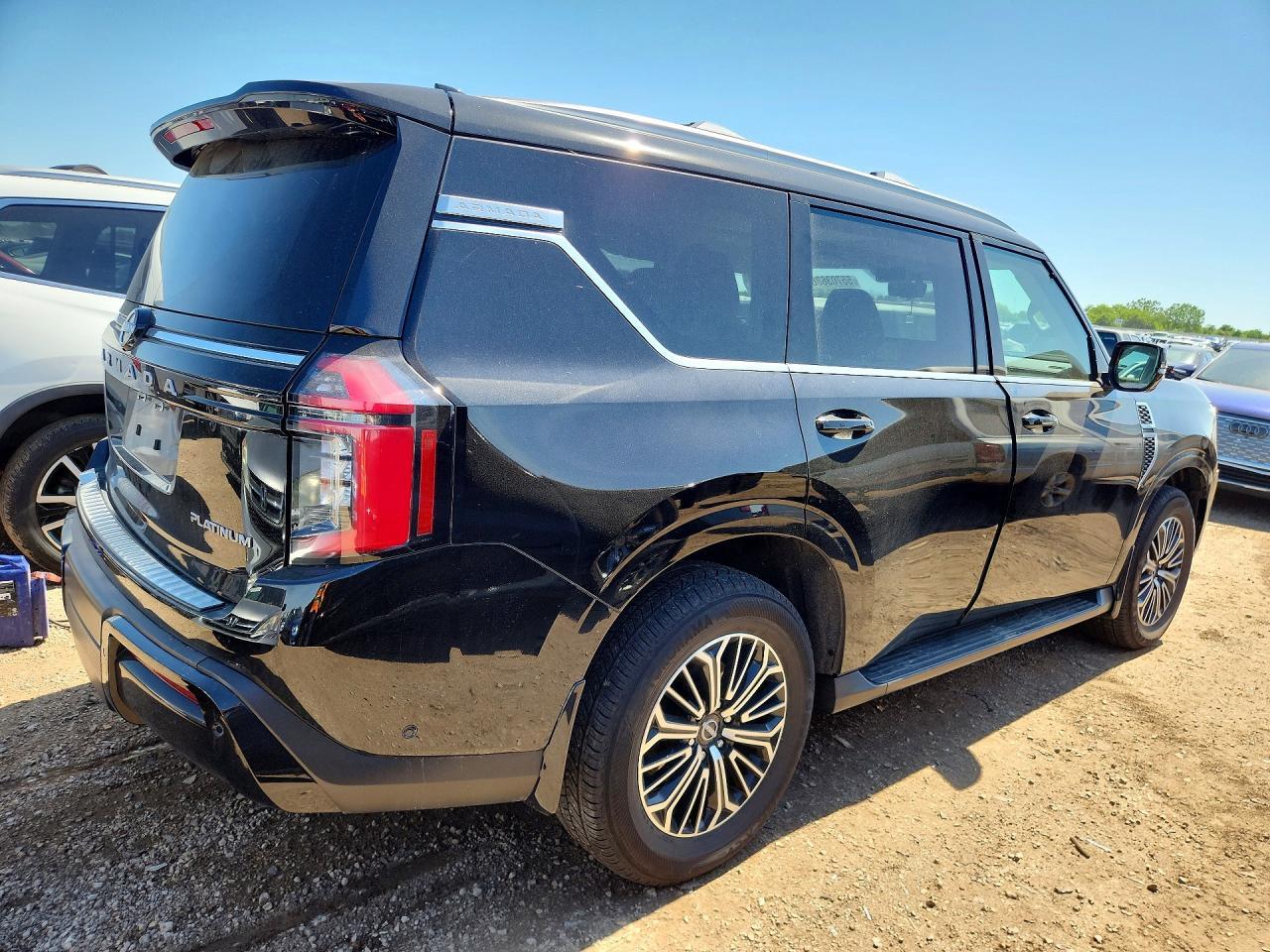 2025 Nissan Armada Platinum - Фото 3