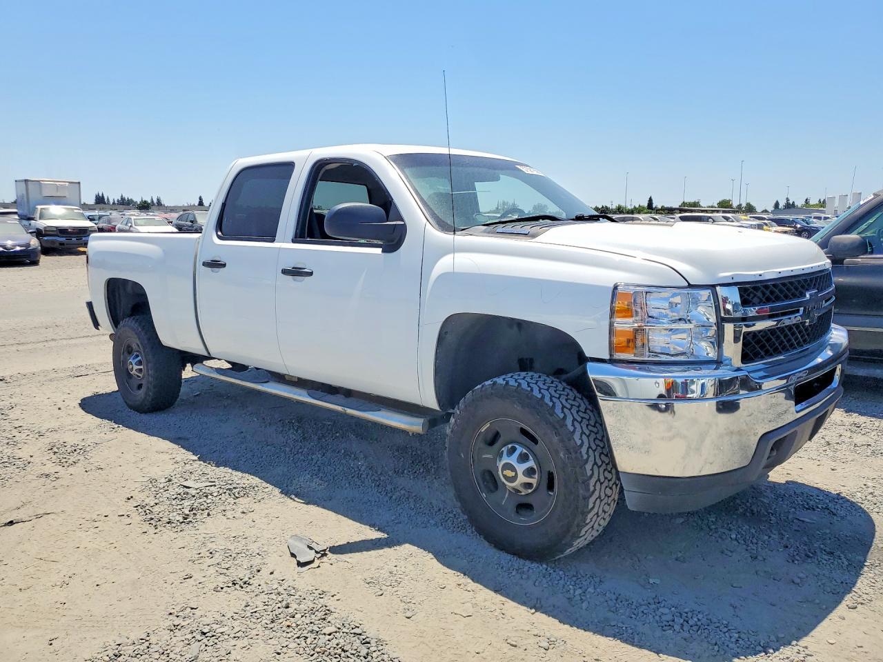 2013 Chevrolet Silverado C2500 Heavy Duty - Фото 4