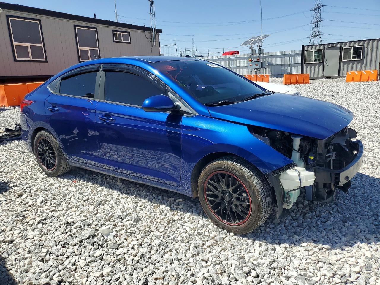 2019 Hyundai Accent Se - Фото 4