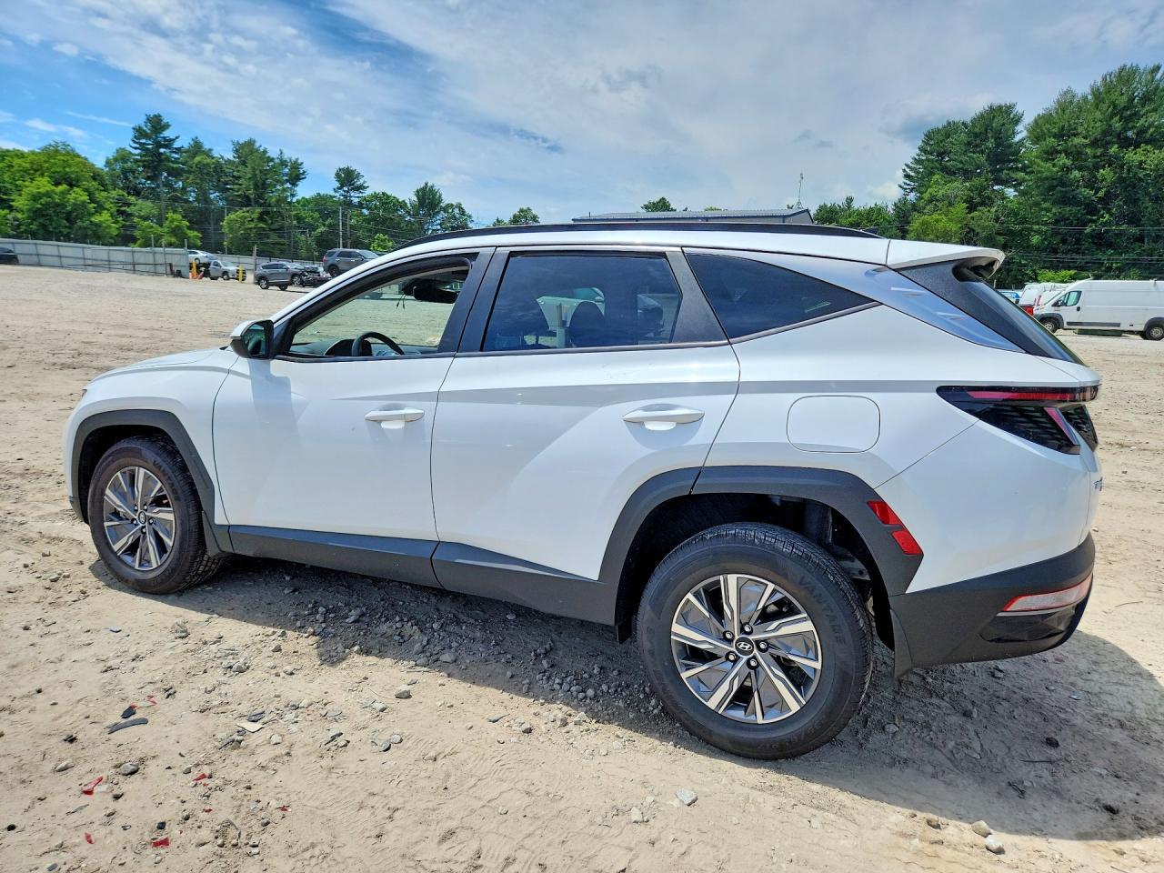 2023 Hyundai Tucson Blue - Image 2