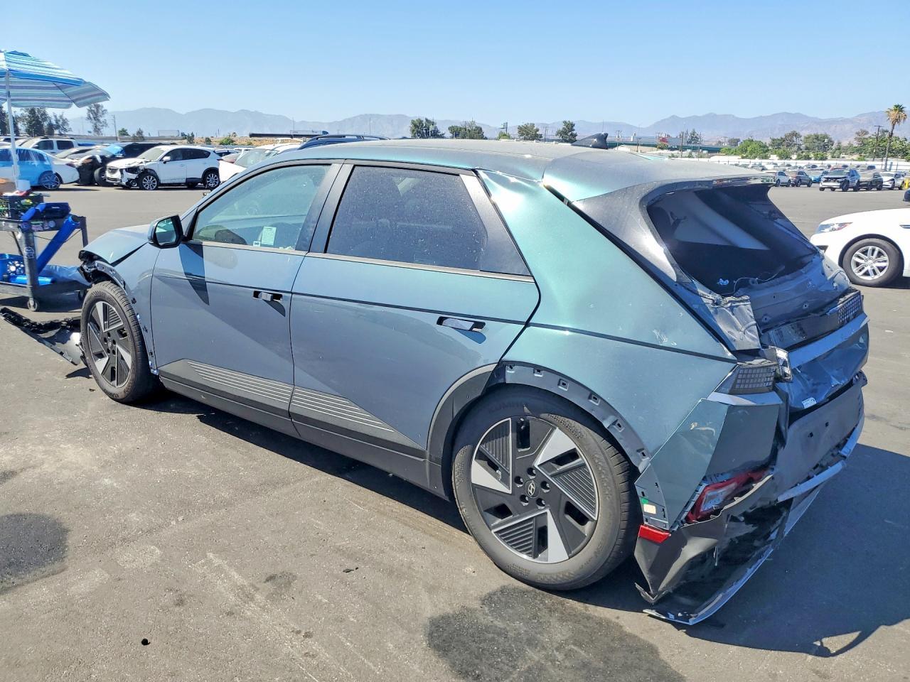 2026 Hyundai Ioniq 5 Se - Image 2