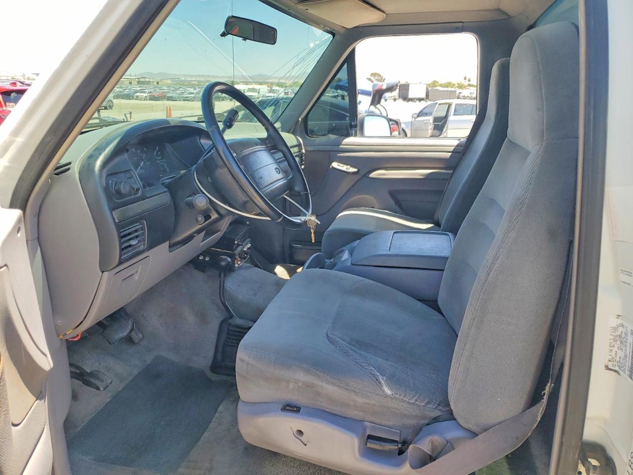 1995 Ford F150 - Image 7