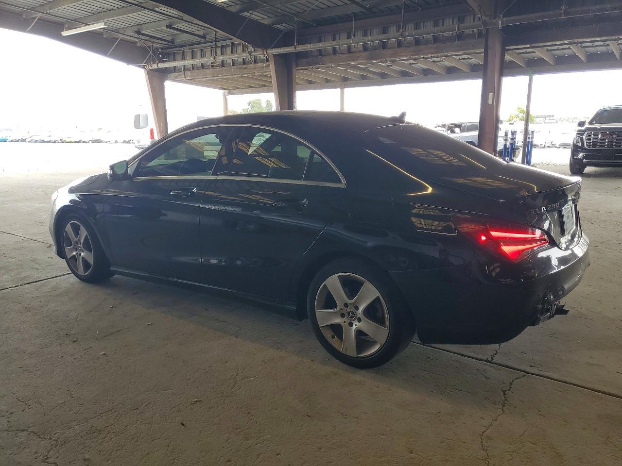 2018 Mercedes-Benz Cla 250 - Фото 2