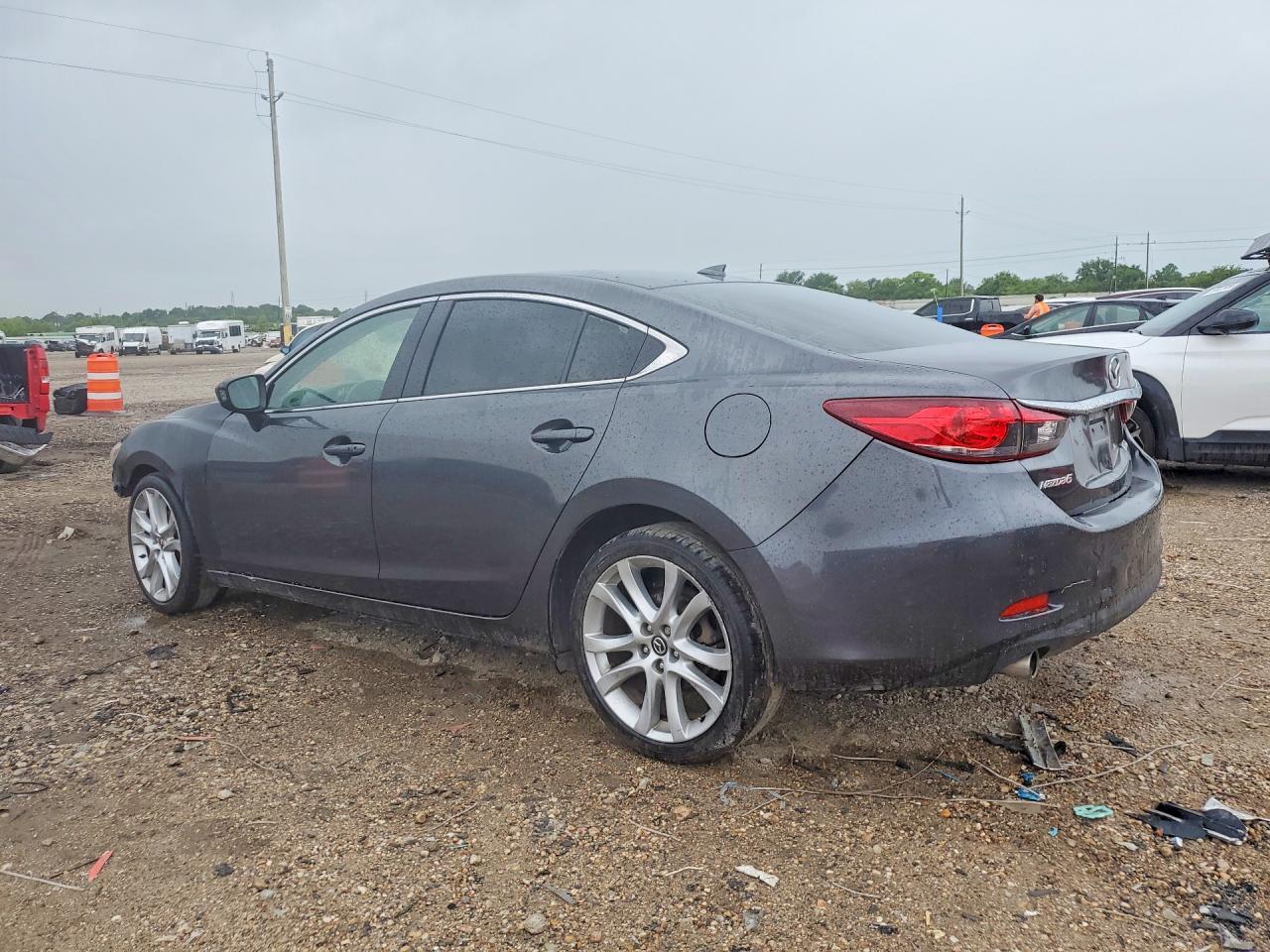 2016 Mazda 6 Touring - Image 2