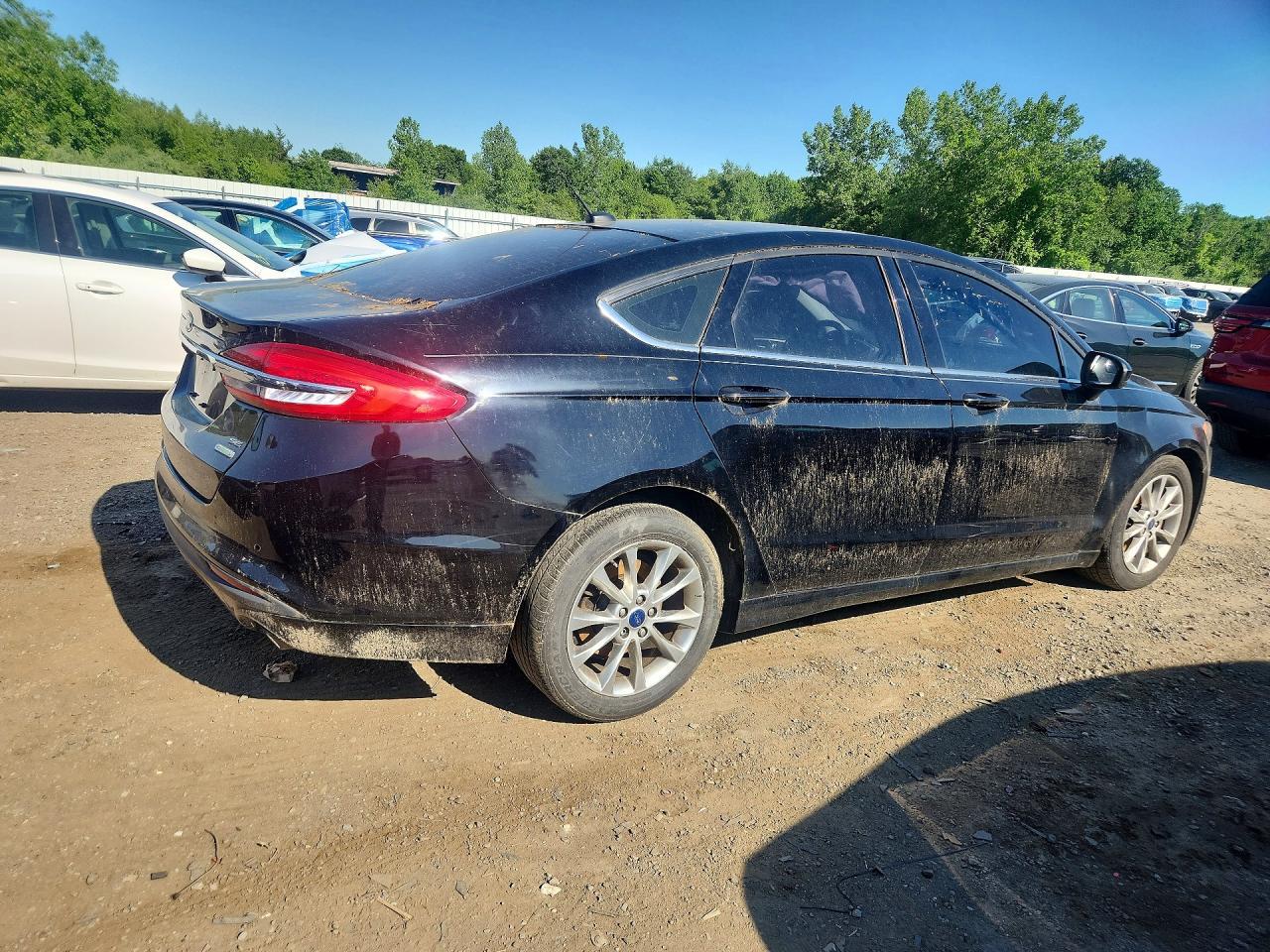 2017 Ford Fusion Se - Фото 3