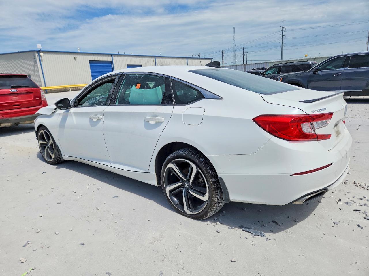 2021 Honda Accord Sport - Image 2