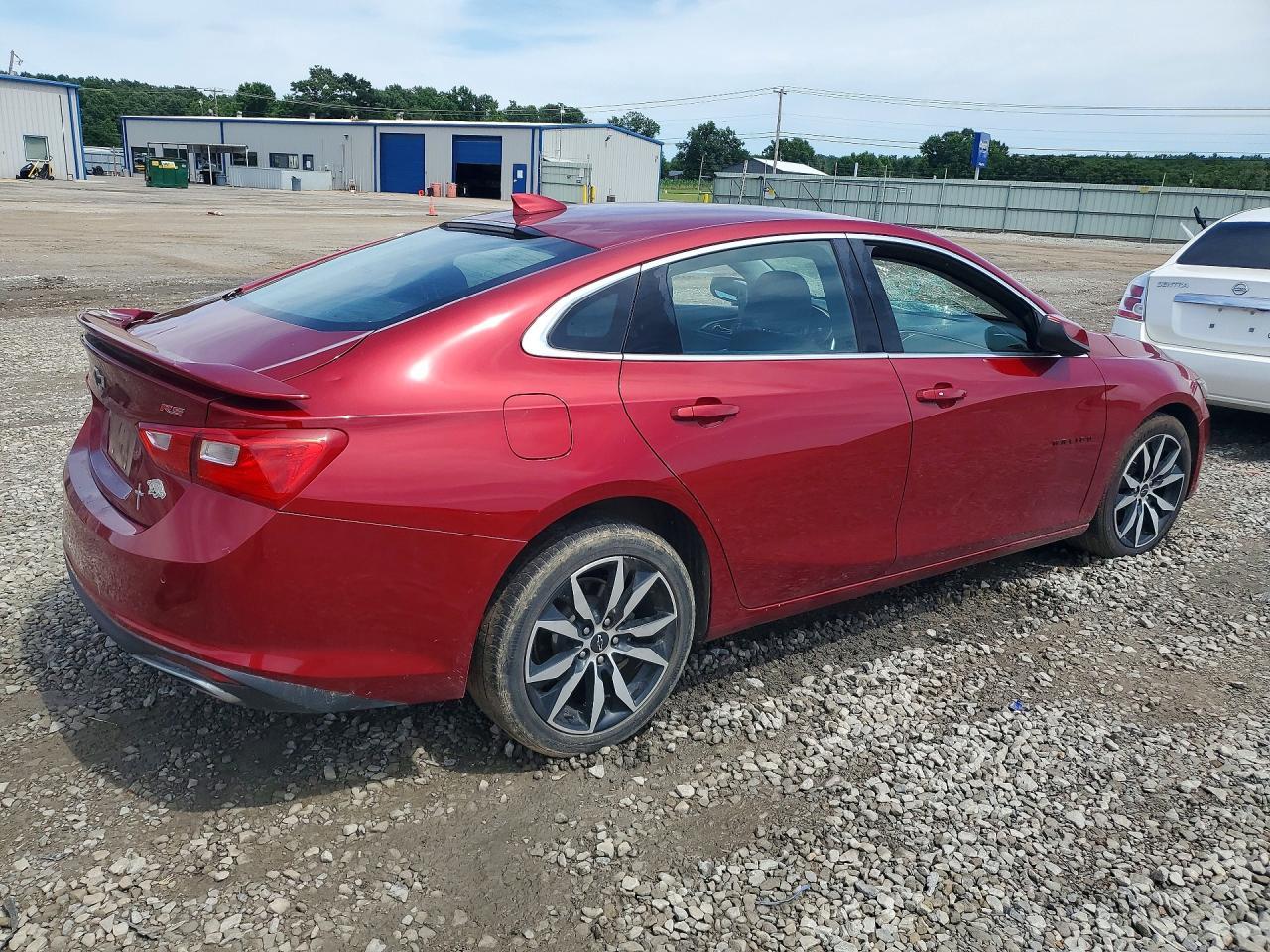 2021 Chevrolet Malibu Rs - Фото 3
