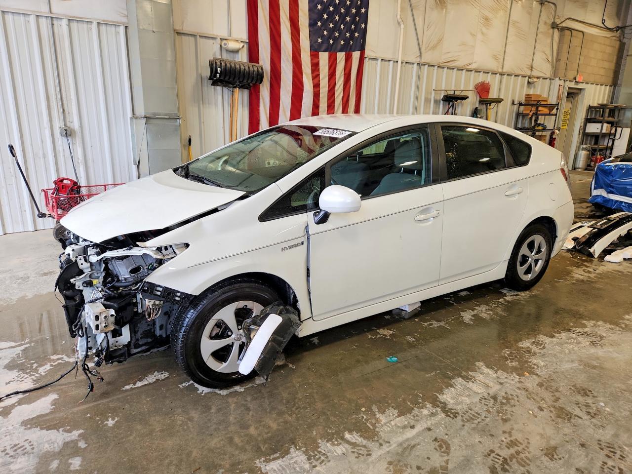 2014 Toyota Prius Two