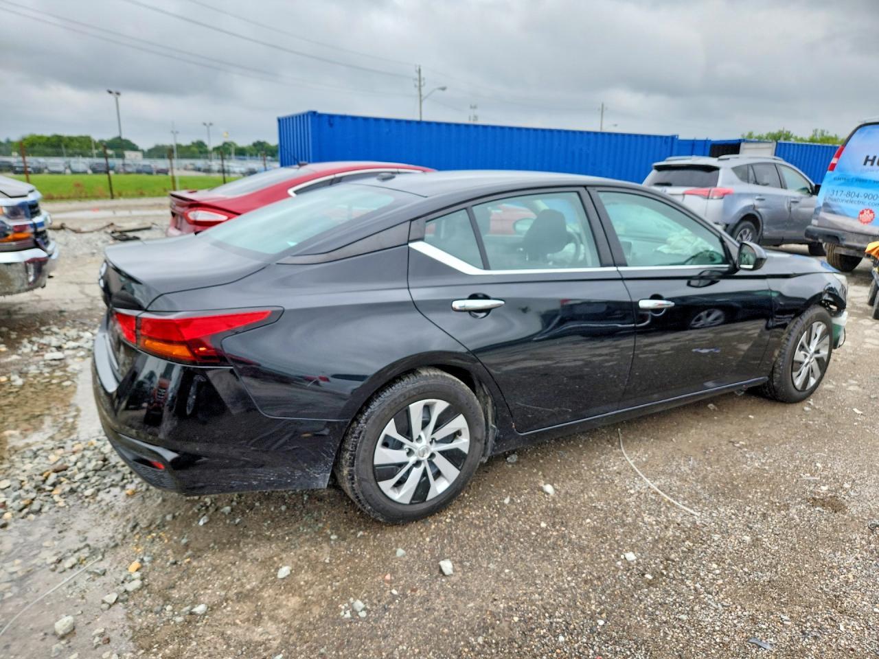 2020 Nissan Altima S - Фото 3