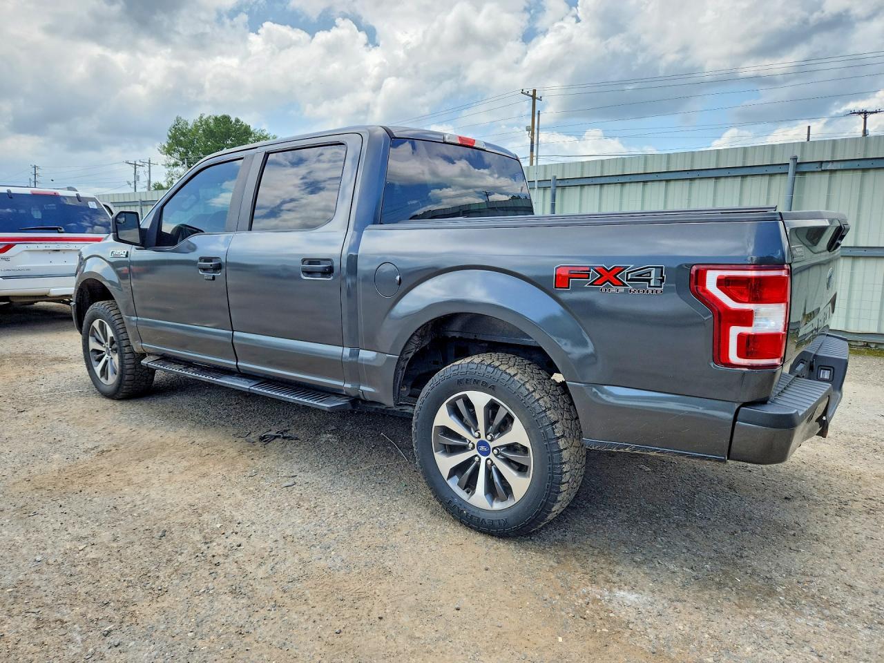 2019 Ford F150 Supercrew - Фото 2
