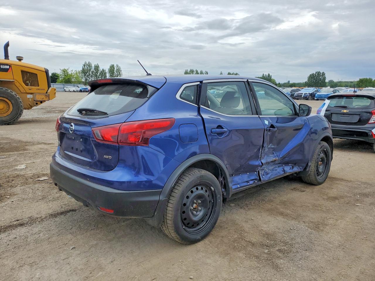 2018 Nissan Rogue Sport S - Фото 3