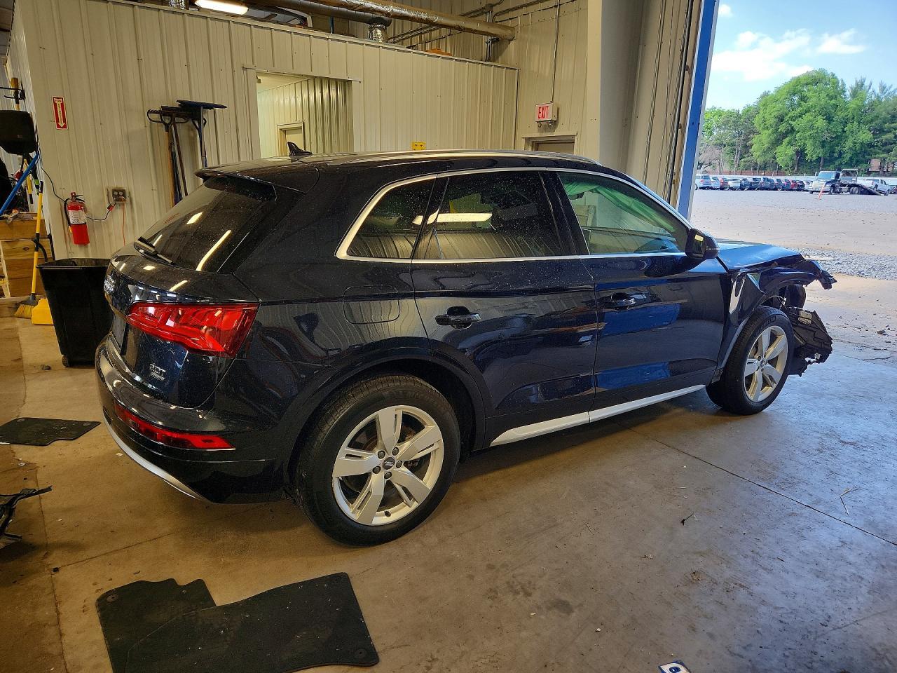 2018 Audi Q5 Premium Plus - Image 3