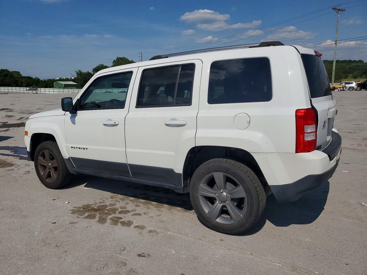 2017 Jeep Patriot Sport - Image 2