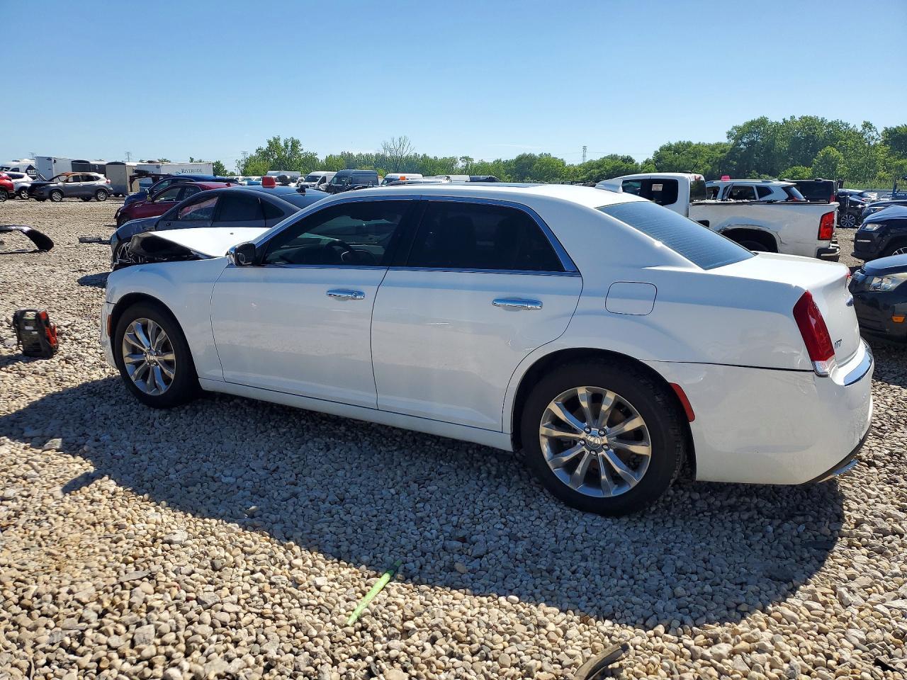 2020 Chrysler 300 Limited - Image 2