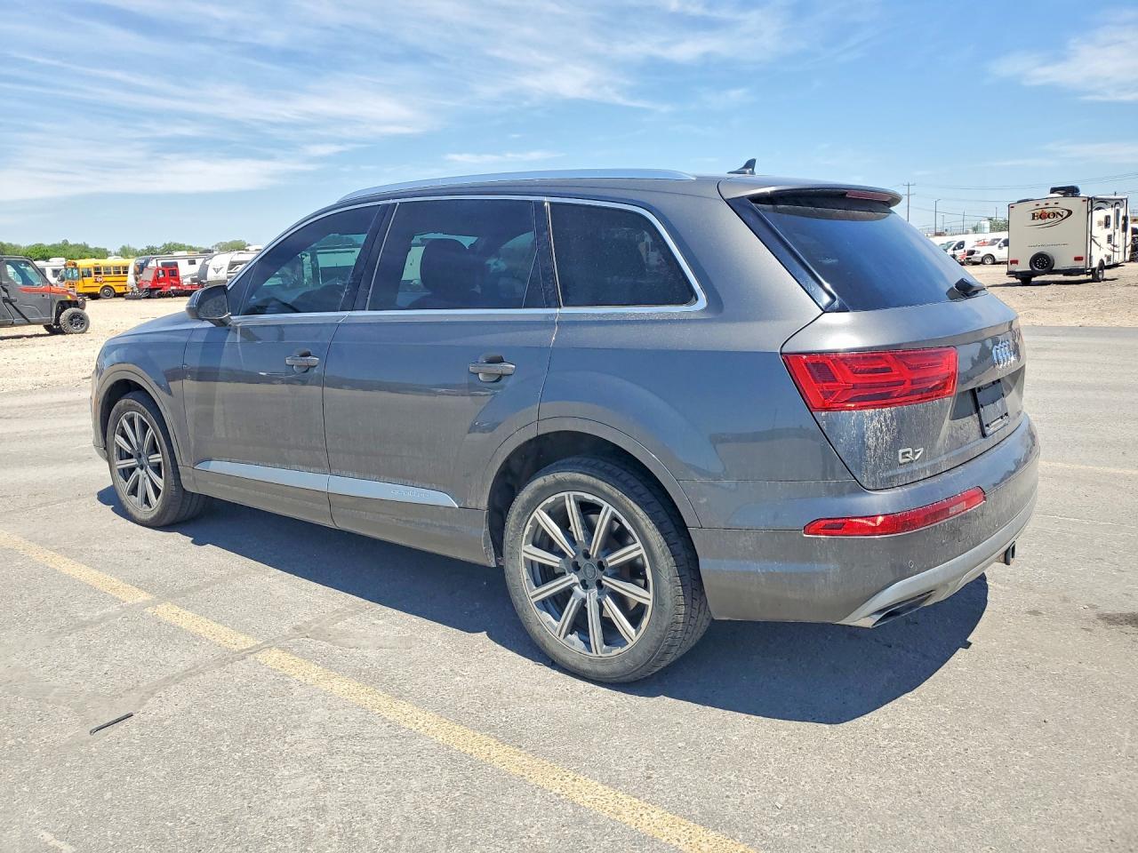 2018 Audi Q7 Premium Plus - Фото 2