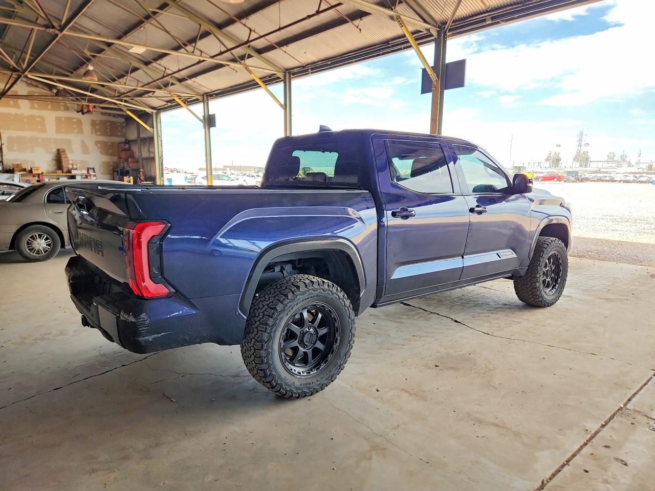 2024 Toyota Tundra Platinum - Фото 3
